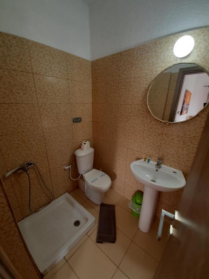 חניוטי Mariza Apartments -Studios מראה חיצוני תמונה