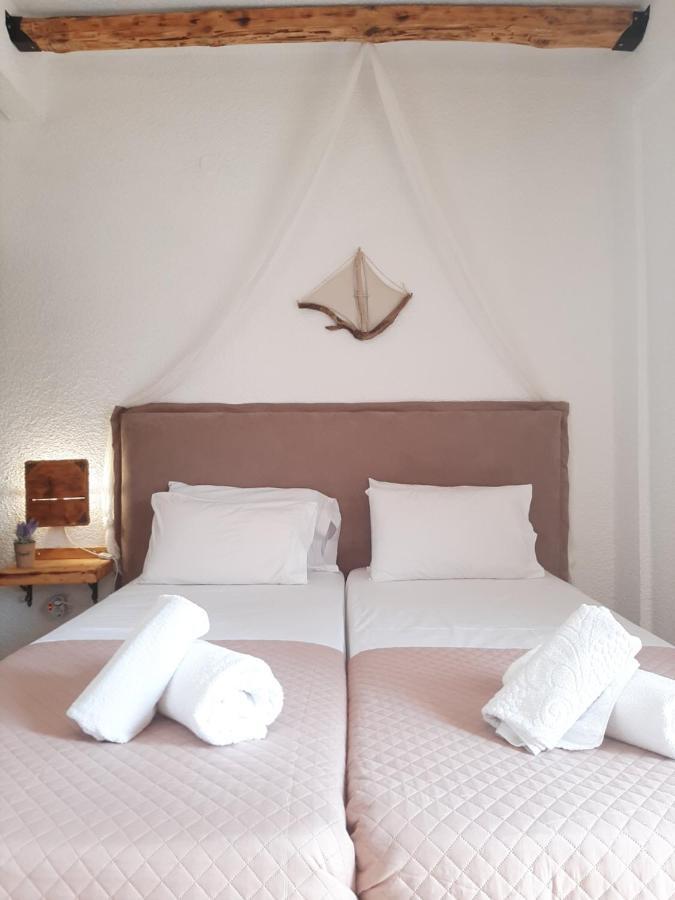 חניוטי Mariza Apartments -Studios מראה חיצוני תמונה