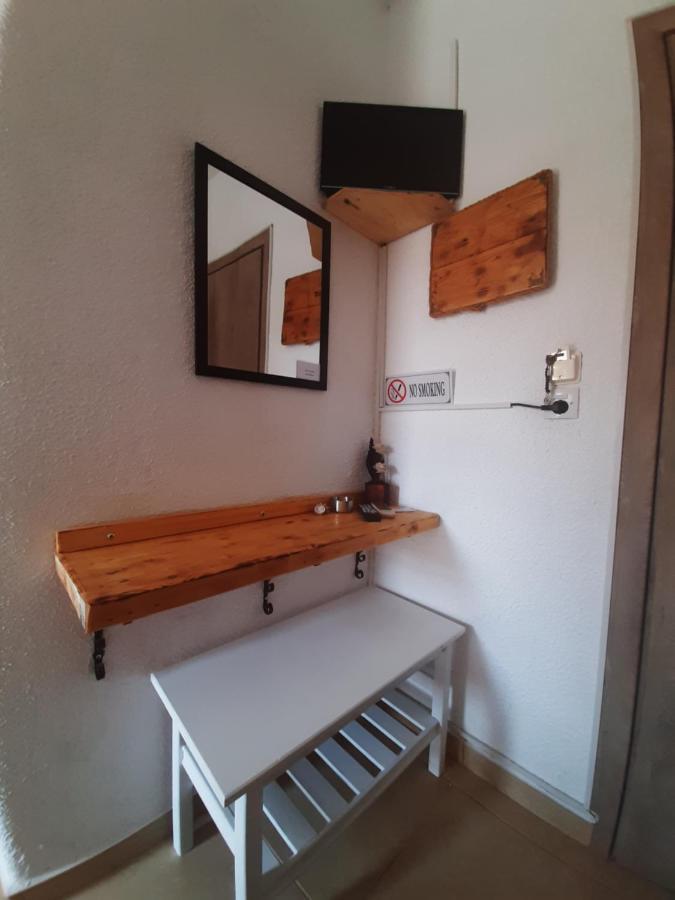 חניוטי Mariza Apartments -Studios מראה חיצוני תמונה