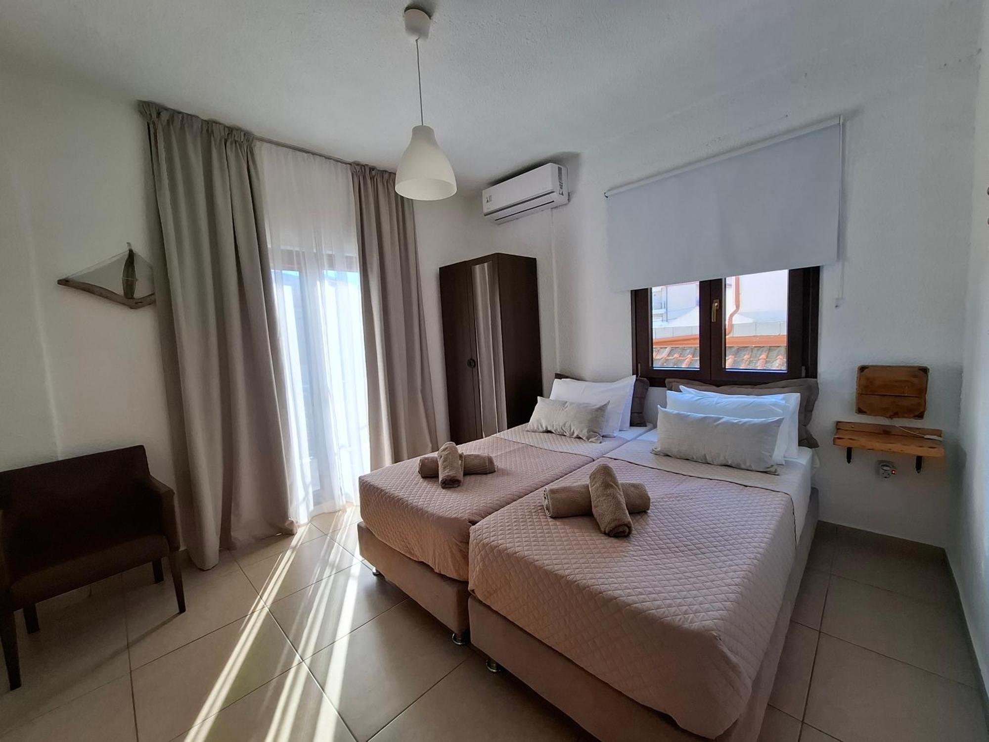 חניוטי Mariza Apartments -Studios מראה חיצוני תמונה